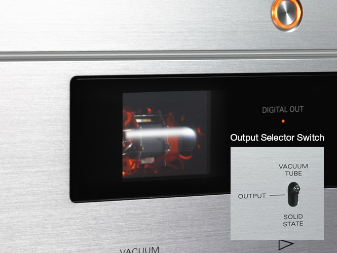 Selection function between the vacuum tube output and semiconductor output