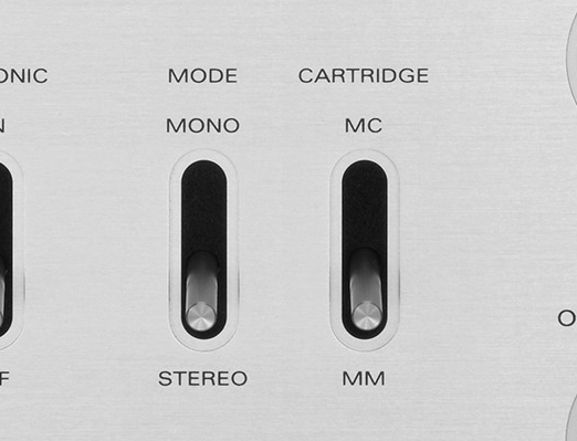 The first ever vacuum tube amplifier to feature LECUA